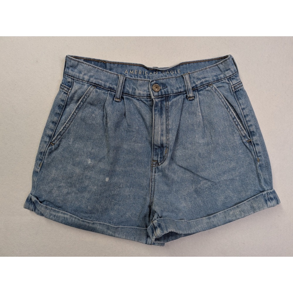 American Eagle Womens Mom Jean Shorts High Rise Size 4 Pleated Cuffed Denim Blue
